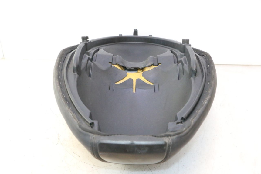photo de SELLE APRILIA ATLANTIC S 125 (2010 - 2013) - Vue principale