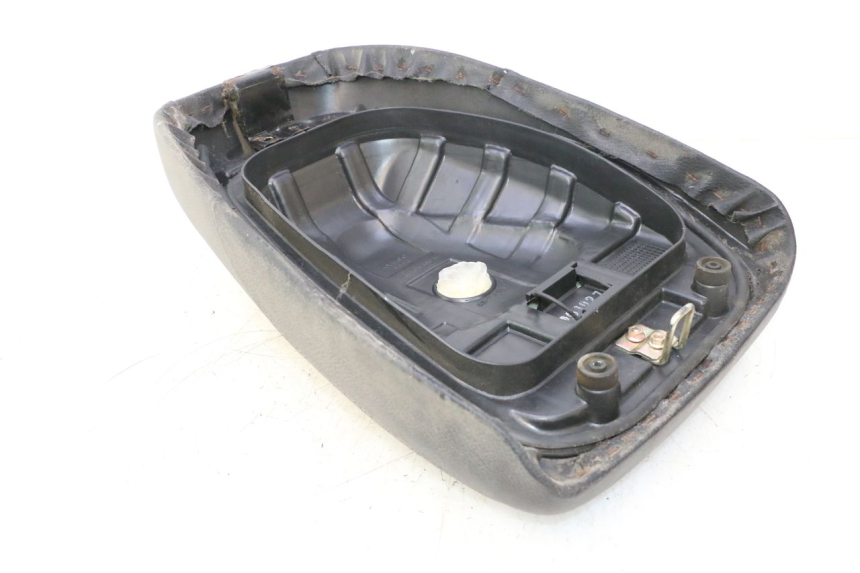 photo de SELLE AVANT KYMCO AGILITY 4T 50 (2005 - 2018) - Vue d’ensemble