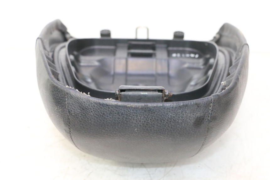 photo de SELLE AVANT KYMCO AGILITY PREMIUM 50 (2007 - 2010) - Marquages et références