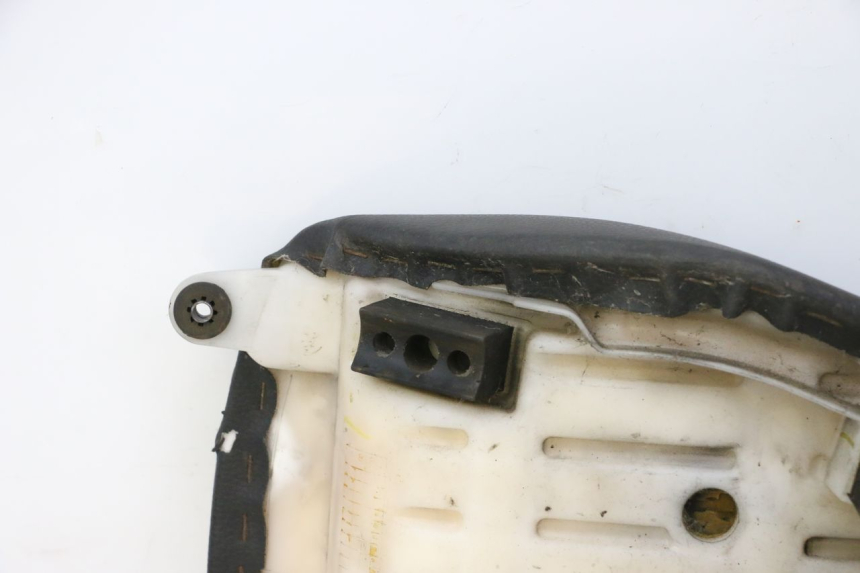 photo de SELLE AVANT HONDA CBF 125 (2009 - 2015)