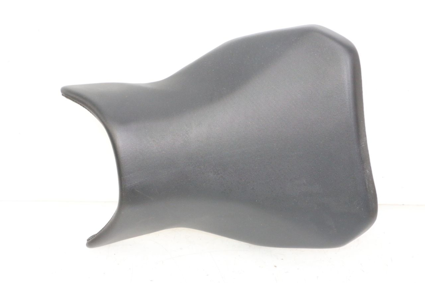 photo de SELLE AVANT SUZUKI GSR 750 (2011 - 2017)