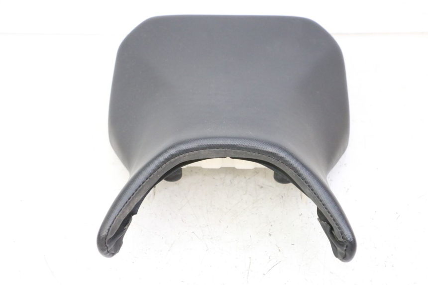photo de SELLE AVANT SUZUKI GSR 750 (2011 - 2017)