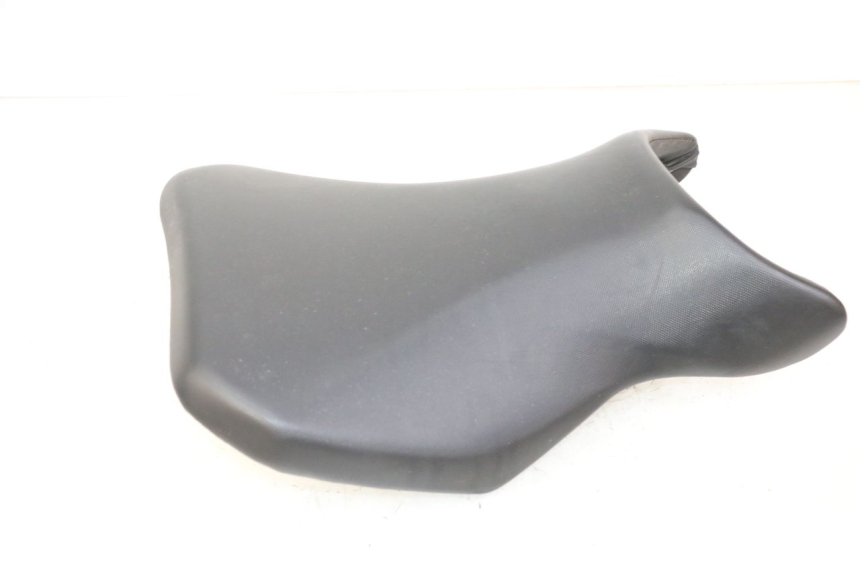 photo de SELLE AVANT SUZUKI GSR 750 (2011 - 2017)