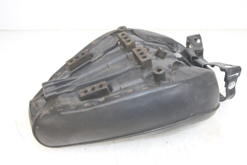 photo de SELLE AVANT HONDA CA REBEL 125 (1995 - 2001)