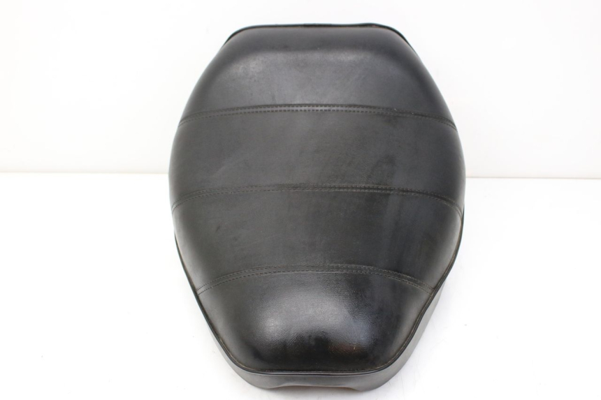 photo de SELLE AVANT SYM HUSKY 125 (1999 - 2005) - Détail de la pièce