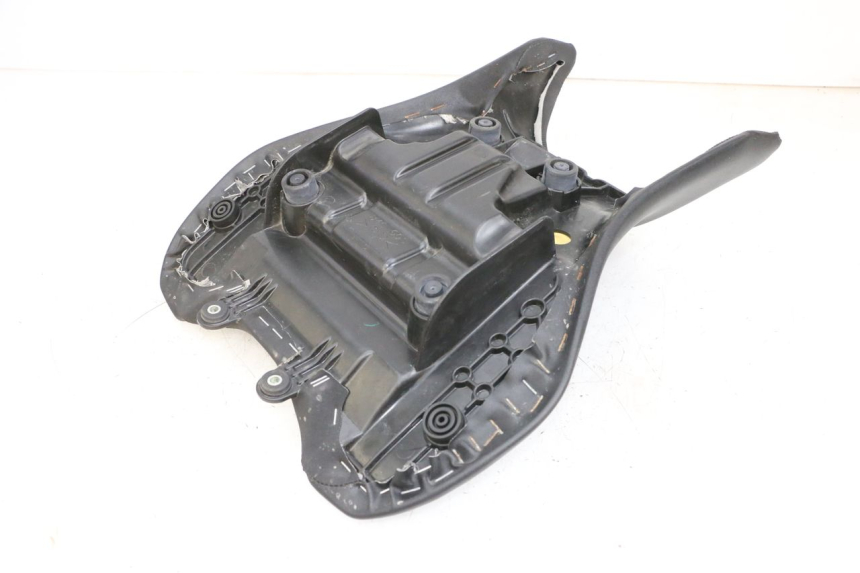 photo de SELLE AVANT YAMAHA MT-07 MT07 ABS 700 (2018 - 2020) - Autre angle de vue