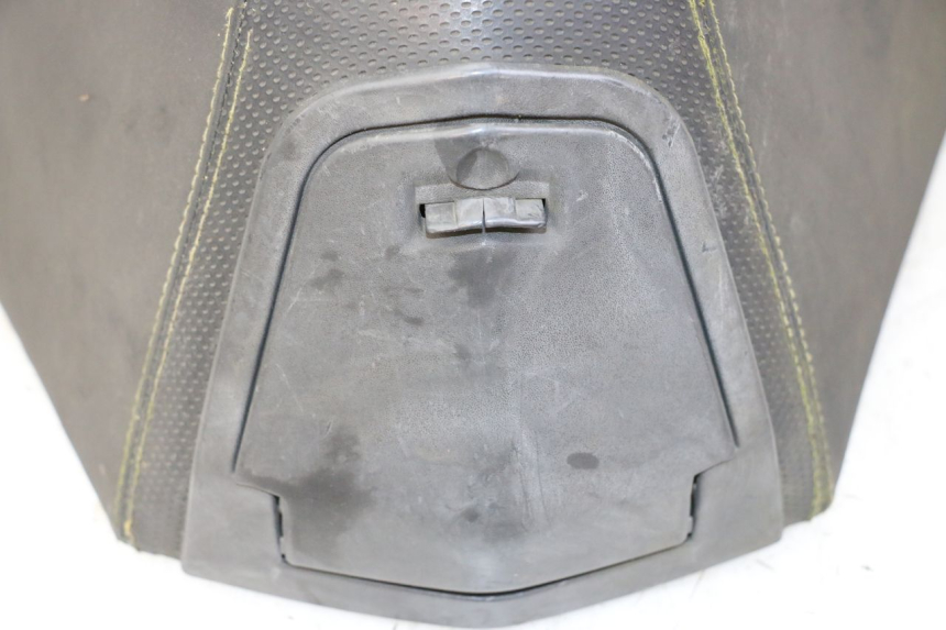 photo de SELLE AVANT PEUGEOT SATELIS 125 (2013 - 2018)