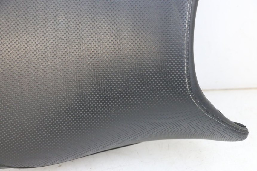 photo de SELLE AVANT BMW R GS 1250 (2021 - 2024) - Gros plan technique