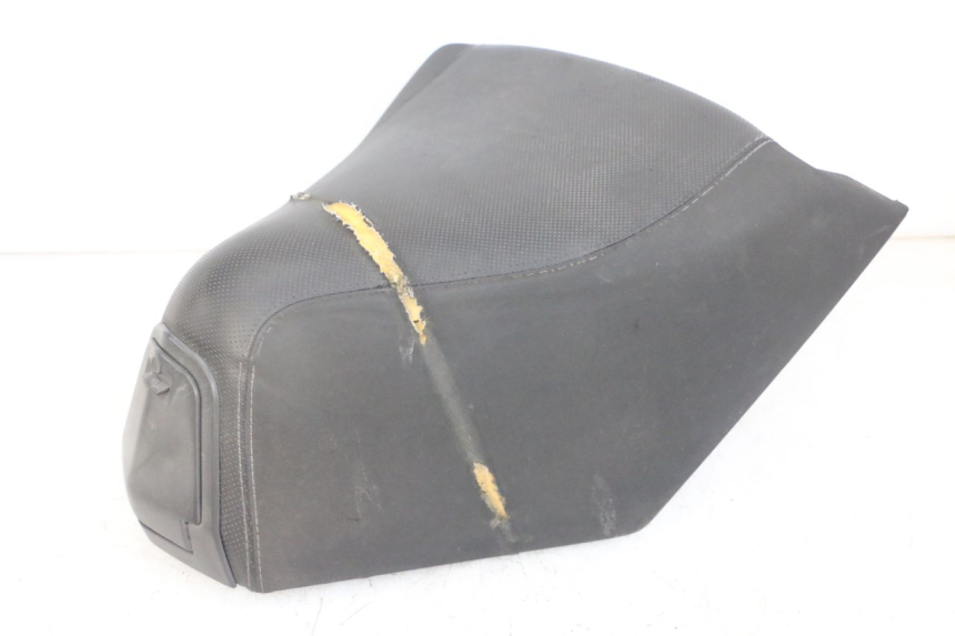 photo de SELLE AVANT PEUGEOT SATELIS 125 (2013 - 2018)
