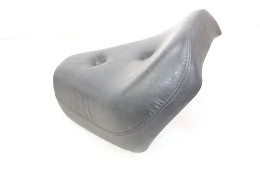 photo de SELLE AVANT SUZUKI GZ MARAUDER 125 (1998 - 2004)