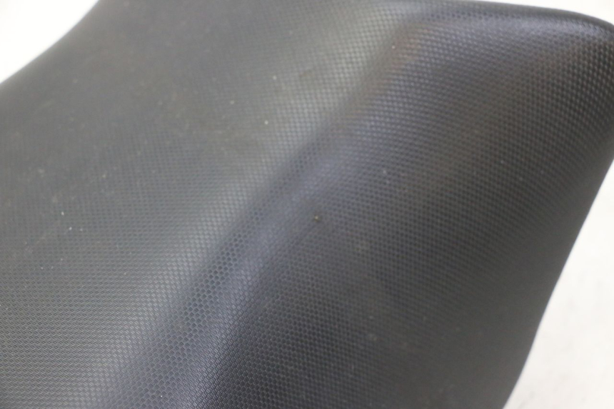 photo de SELLE AVANT SUZUKI SV S 650 (2003 - 2009)