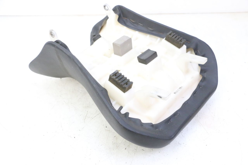 photo de SELLE AVANT SUZUKI SV S 650 (2003 - 2009)