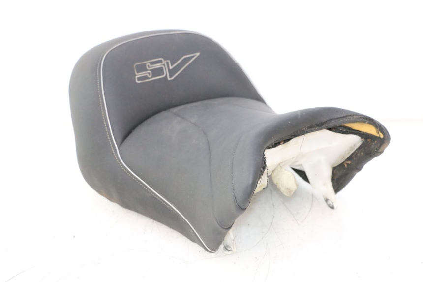 photo de SELLE AVANT SUZUKI SV S 650 (2003 - 2009) - Inspection visuelle