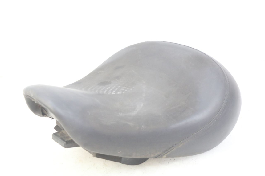 photo de SELLE AVANT HONDA VT C SHADOW 125 (1999 - 2007)