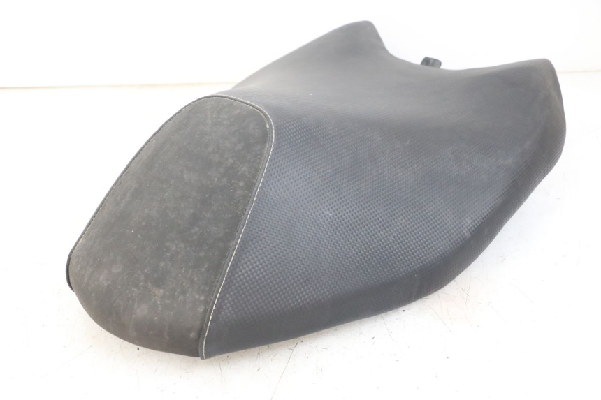 photo de SELLE AVANT YAMAHA AEROX 2T 50 (2013 - 2017)