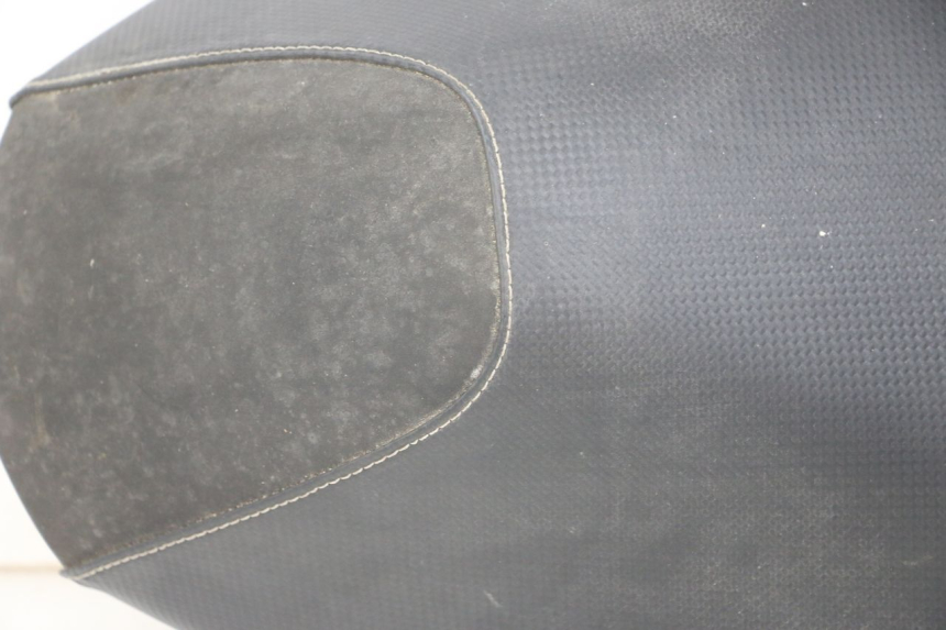 photo de SELLE AVANT YAMAHA AEROX 2T 50 (2013 - 2017)