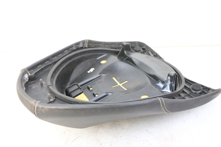 photo de SELLE AVANT YAMAHA AEROX NAKED 2T 50 (2013 - 2017)