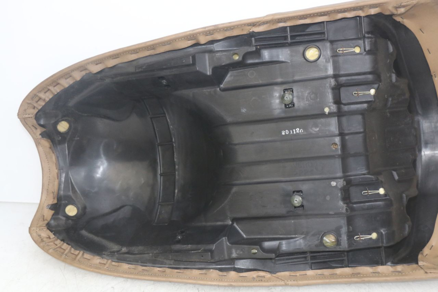 photo de SELLE AVANT YAMAHA YP MAJESTY 400 (2004 - 2008)