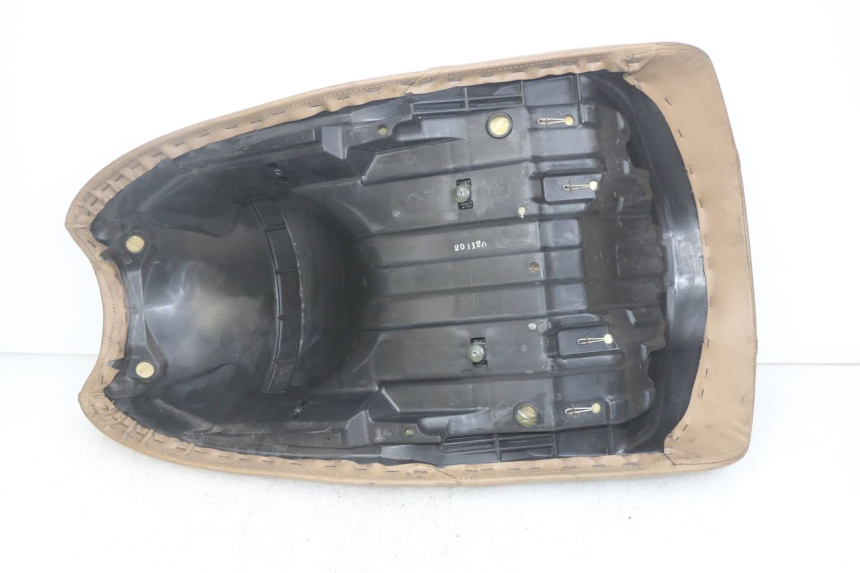 photo de SELLE AVANT YAMAHA YP MAJESTY 400 (2004 - 2008)
