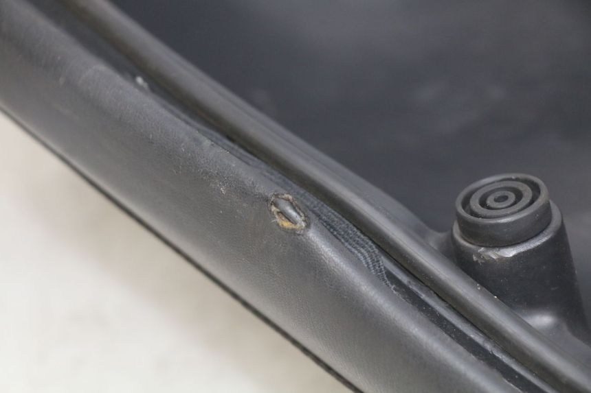 photo de SELLE AVANT YAMAHA YP MAJESTY 125 (2007 - 2010)