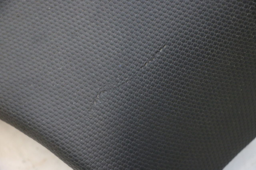 photo de SELLE AVANT KAWASAKI ZX-6R ZX6R 600 (1995 - 1997) - Détail de la pièce
