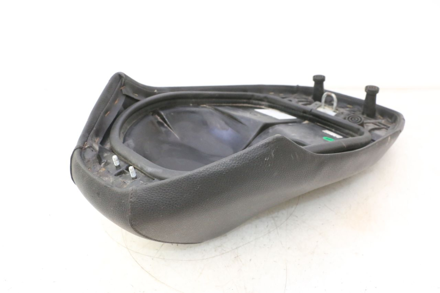 photo de SELLE MBK BOOSTER ROCKET 50 (2004 - 2016) - Points de fixation