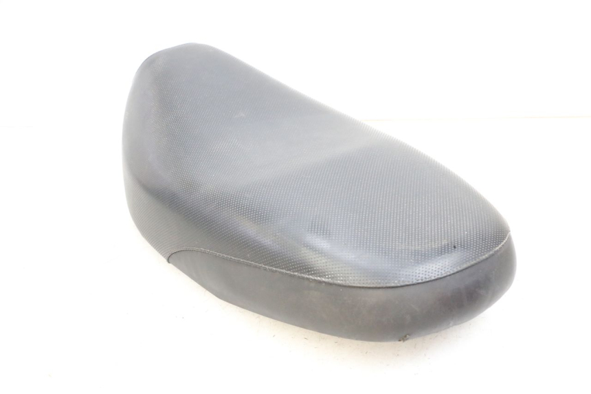 photo de SELLE MBK BOOSTER SPIRIT 50 (2004 - 2017) - Gros plan technique