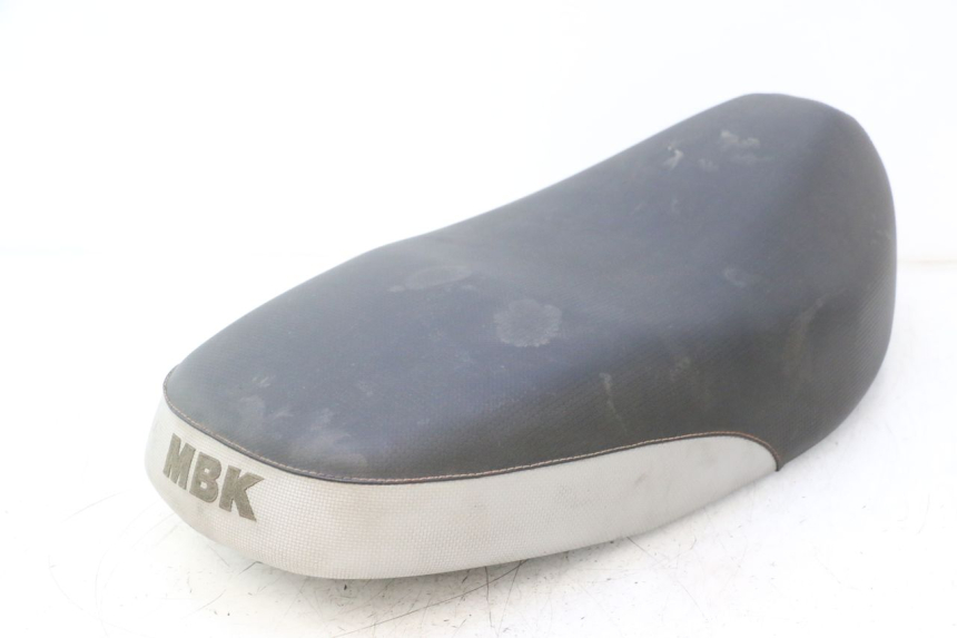 photo de SELLE MBK BOOSTER SPIRIT 50 (2004 - 2017) - Détail de la pièce