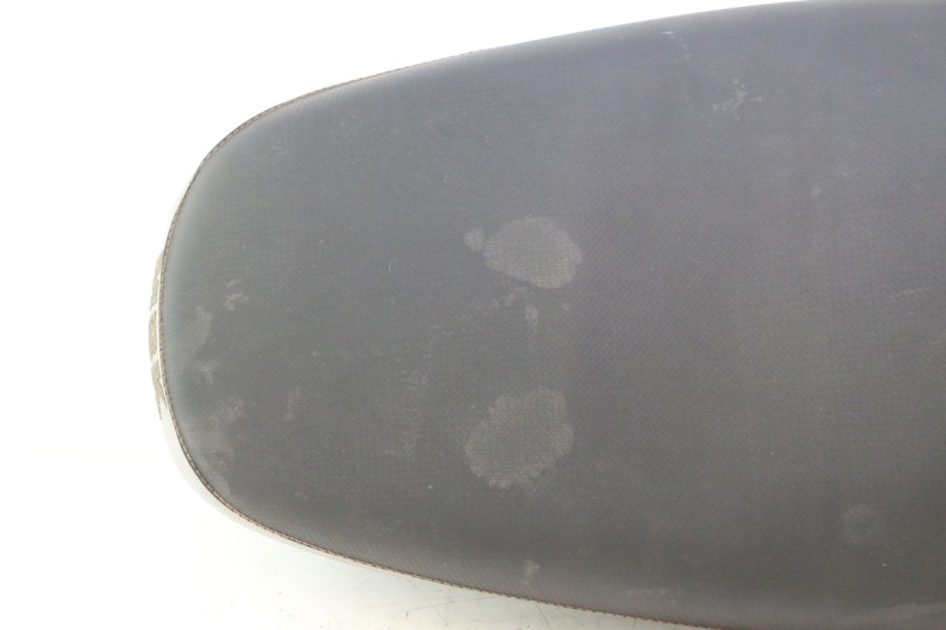 photo de SELLE MBK BOOSTER SPIRIT 50 (2004 - 2017) - Inspection visuelle