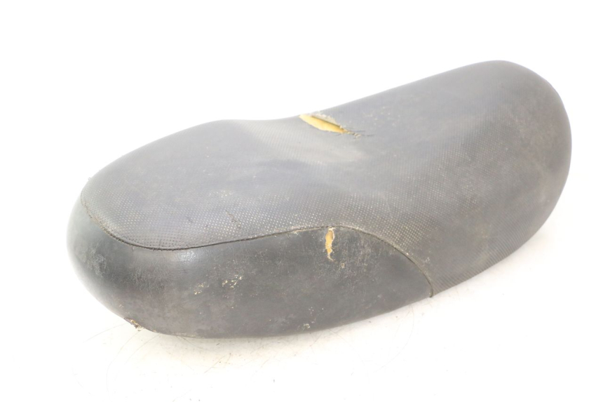 photo de SELLE MBK BOOSTER SPIRIT 50 (1999 - 2003) - Détail de la pièce