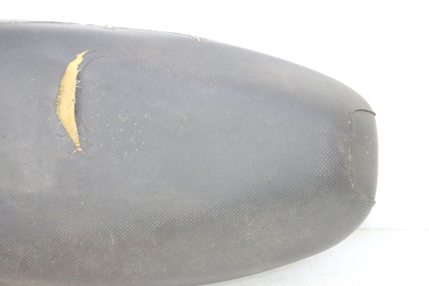 photo de SELLE MBK BOOSTER SPIRIT 50 (1999 - 2003) - Zoom état d’usage