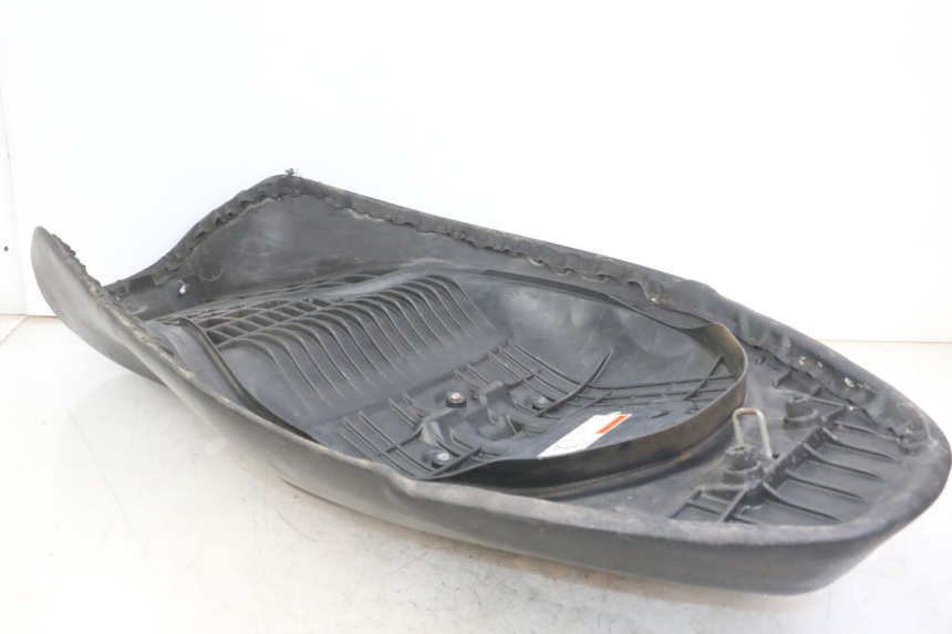 photo de SELLE SUZUKI BURGMAN 125 (2007 - 2014)
