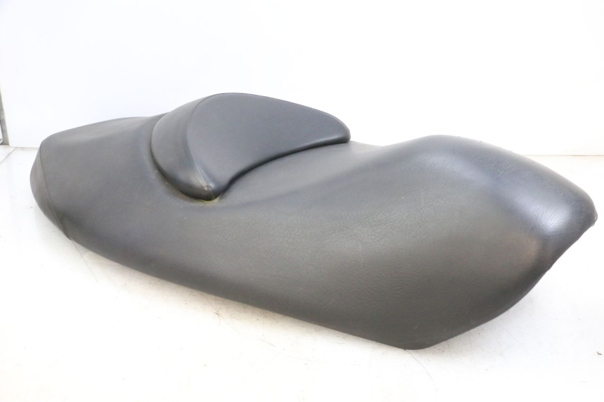 photo de SELLE SUZUKI BURGMAN 125 (2007 - 2014) - Points de fixation