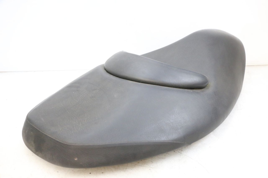 photo de SELLE SUZUKI BURGMAN 125 (2007 - 2014) - État de surface