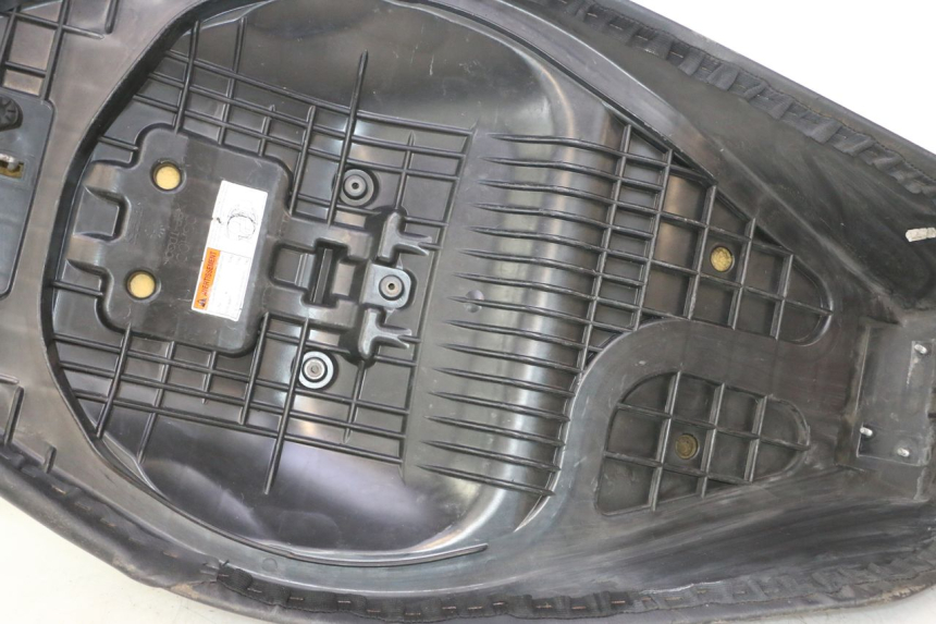 photo de SELLE SUZUKI BURGMAN 125 (2007 - 2014) - Photo complémentaire