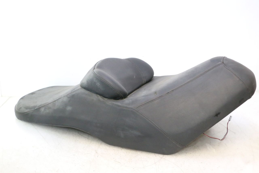 photo de SELLE SUZUKI BURGMAN EXECUTIVE ABS 650 (2006 - 2012) - Points de fixation