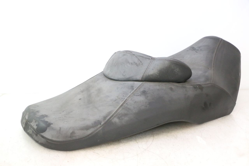 photo de SELLE SUZUKI BURGMAN EXECUTIVE ABS 650 (2006 - 2012) - État de surface