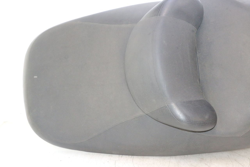 photo de SELLE SUZUKI BURGMAN EXECUTIVE ABS 650 (2006 - 2012) - Détail de la pièce