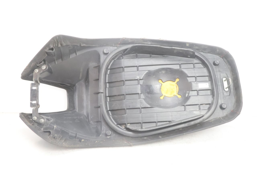 photo de SELLE YAMAHA BW'S BWS 125 (2010 - 2013) - Zoom composants