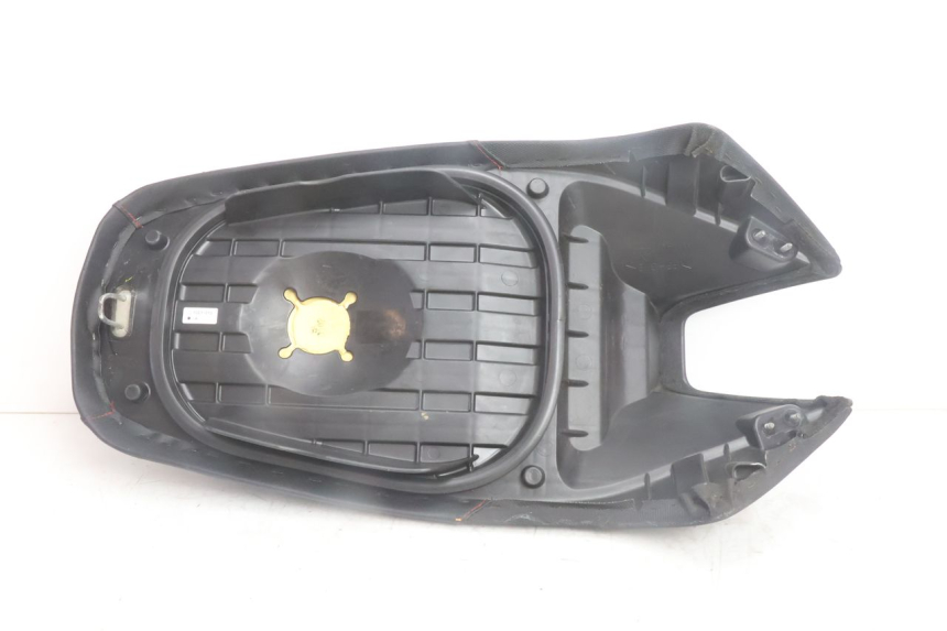 photo de SELLE YAMAHA BW'S BWS 125 (2010 - 2013) - État de surface