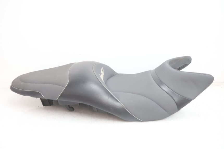 photo de SELLE HONDA CB F HORNET 600 (2005 - 2006) - Vue produit