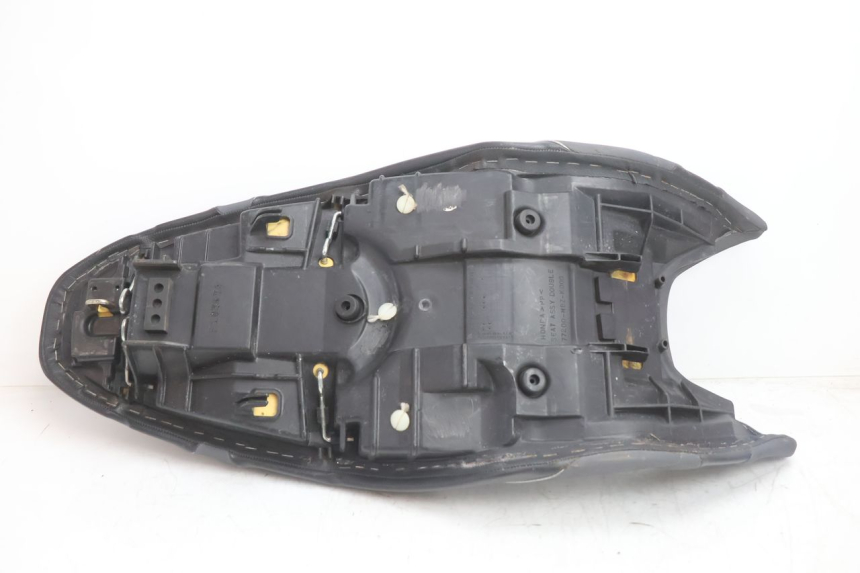 photo de SELLE HONDA CB F HORNET 600 (2005 - 2006) - Zoom composants