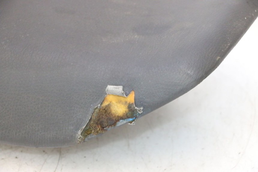 photo de SELLE HONDA CB TWO FIFTY 250 (1991 - 2002) - Marquages et références