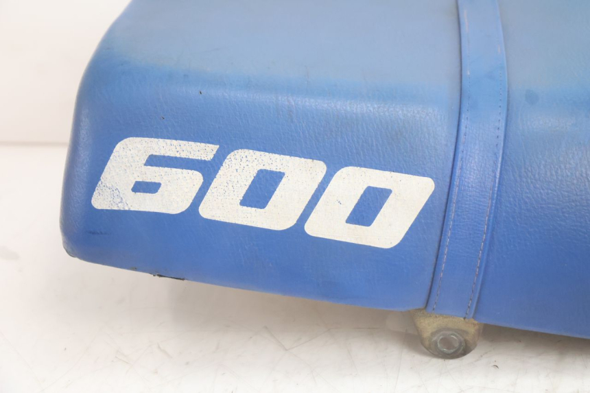photo de SELLE SUZUKI DR S 600 (1985 - 1989) - Détail de la pièce