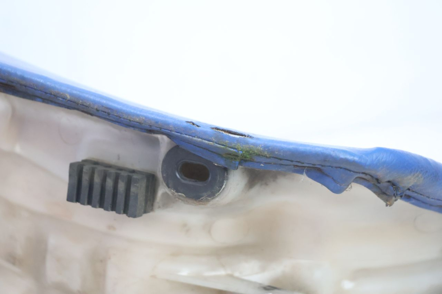 photo de SELLE SUZUKI DR S 600 (1985 - 1989) - Détails caractéristiques