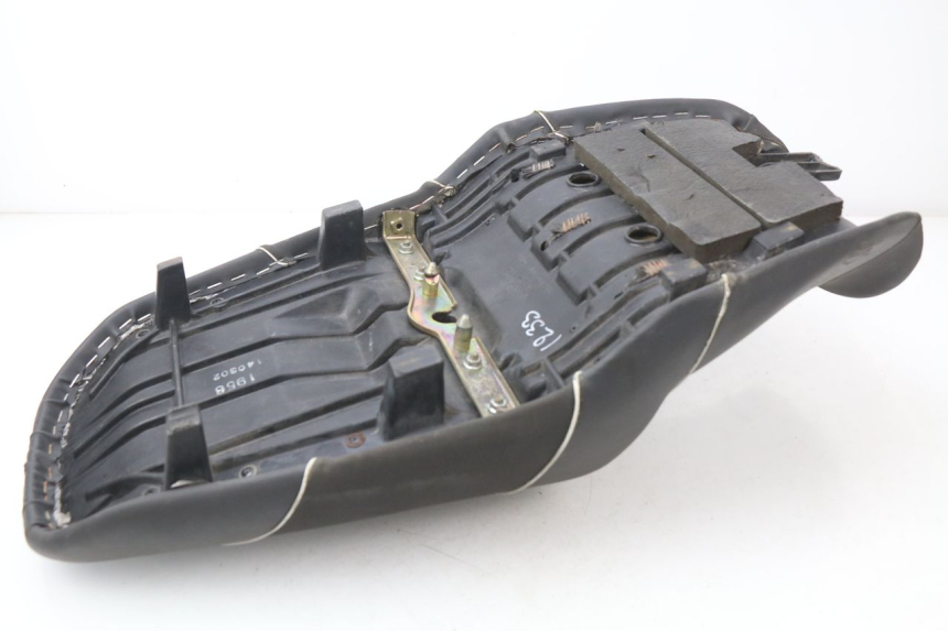 photo de SELLE KAWASAKI ER5 ER-5 500 (2001 - 2004)