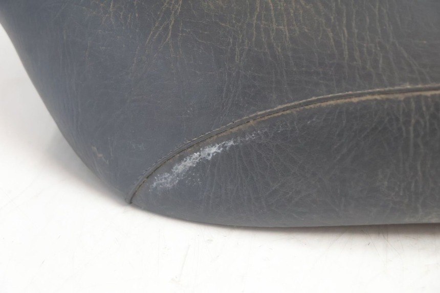 photo de SELLE MBK EVOLIS 80 (1993 - 1999) - Points de fixation