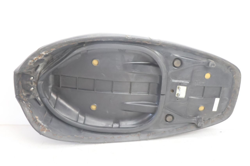 photo de SELLE MBK EVOLIS 80 (1993 - 1999) - Marquages et références