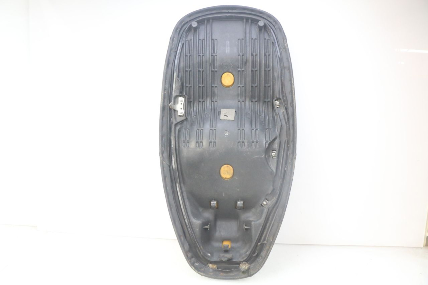 photo de SELLE HONDA FES S-WING SWING ABS 125 (2007 - 2015)