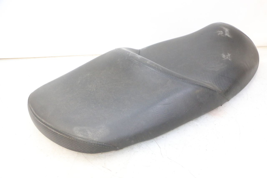 photo de SELLE HONDA FES S-WING SWING ABS 125 (2007 - 2015)